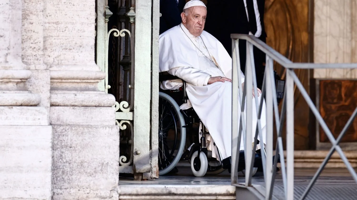 Reporters speculate on Pope Francis retiring, but where are the sources in this reporting?