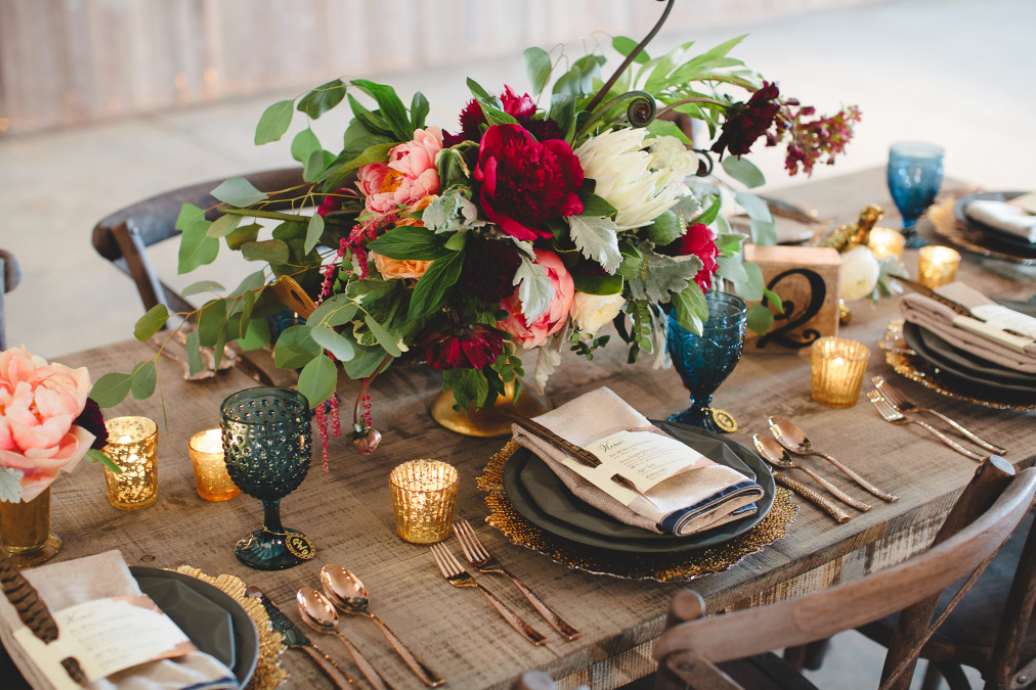 Planning & Design by: Lila Wilson Weddings | Photography by: The Willetts
