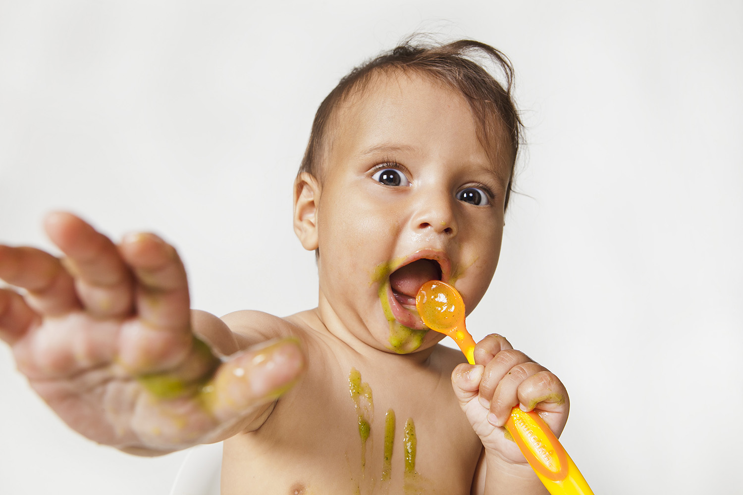 lifestyle-editorial-children-washington-dc-malek-naz-photography-contempo-kids-baby-food-mess.jpg