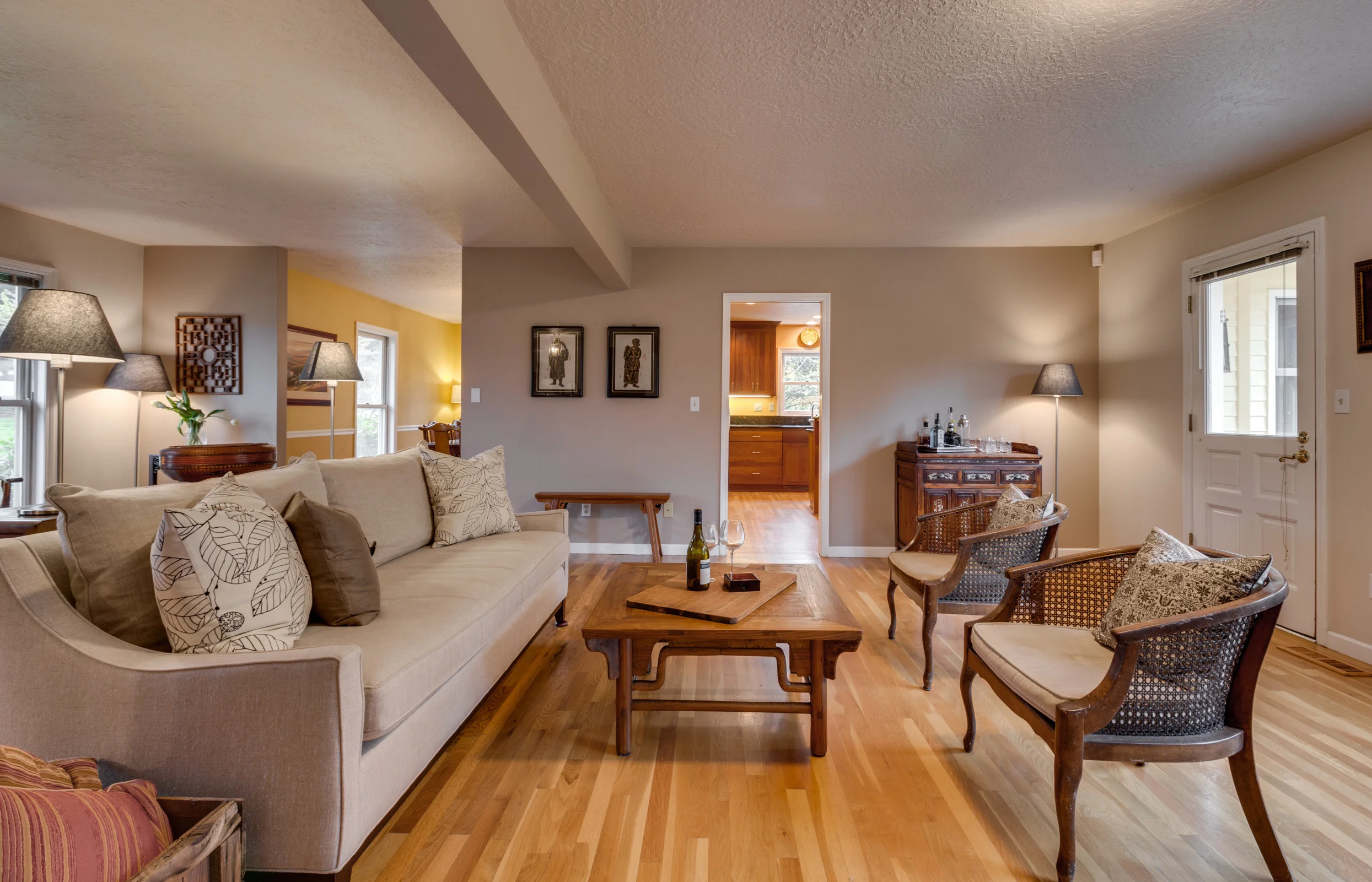 Staging//Realty