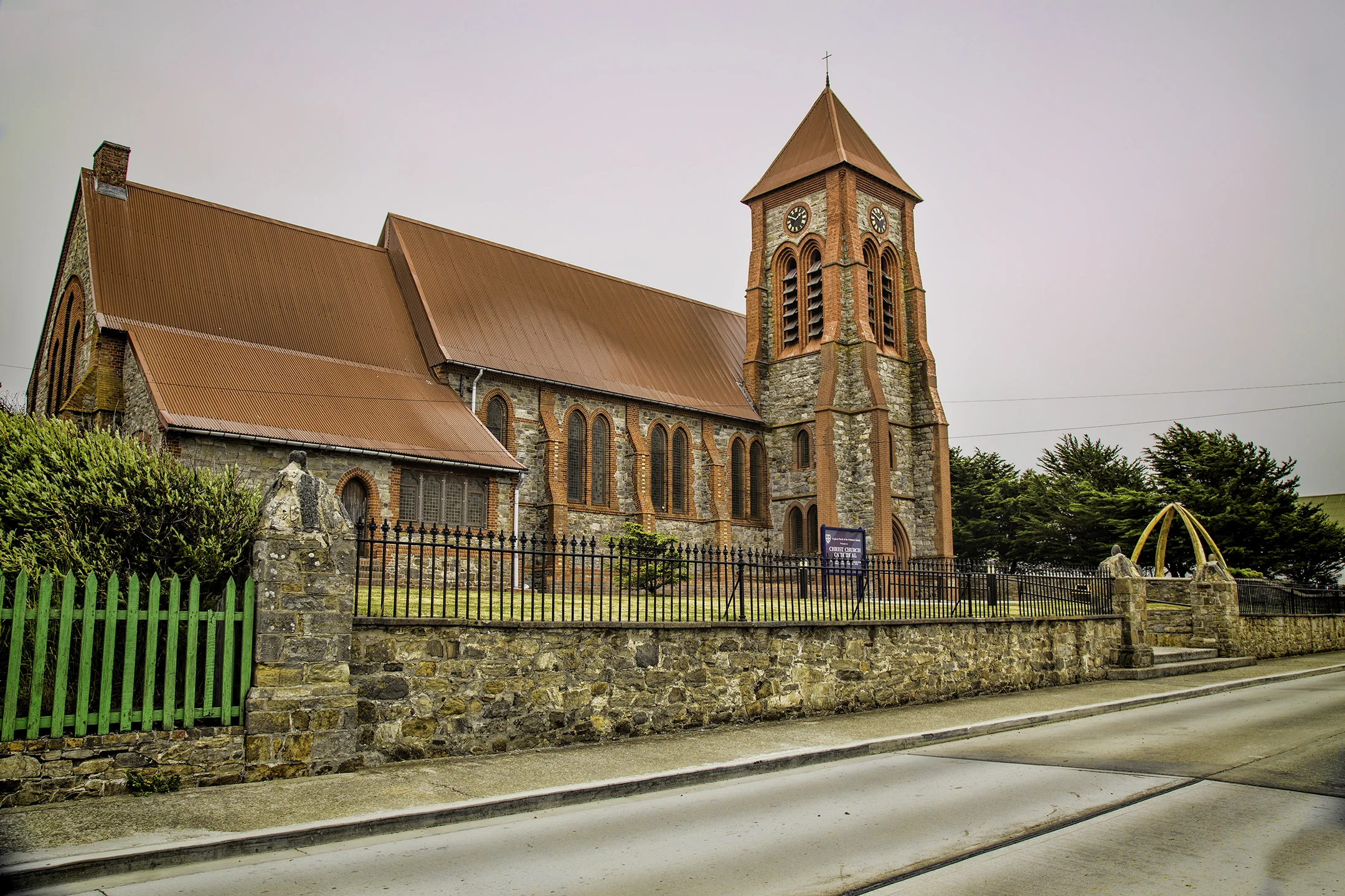 The cathedral and whalebone arch