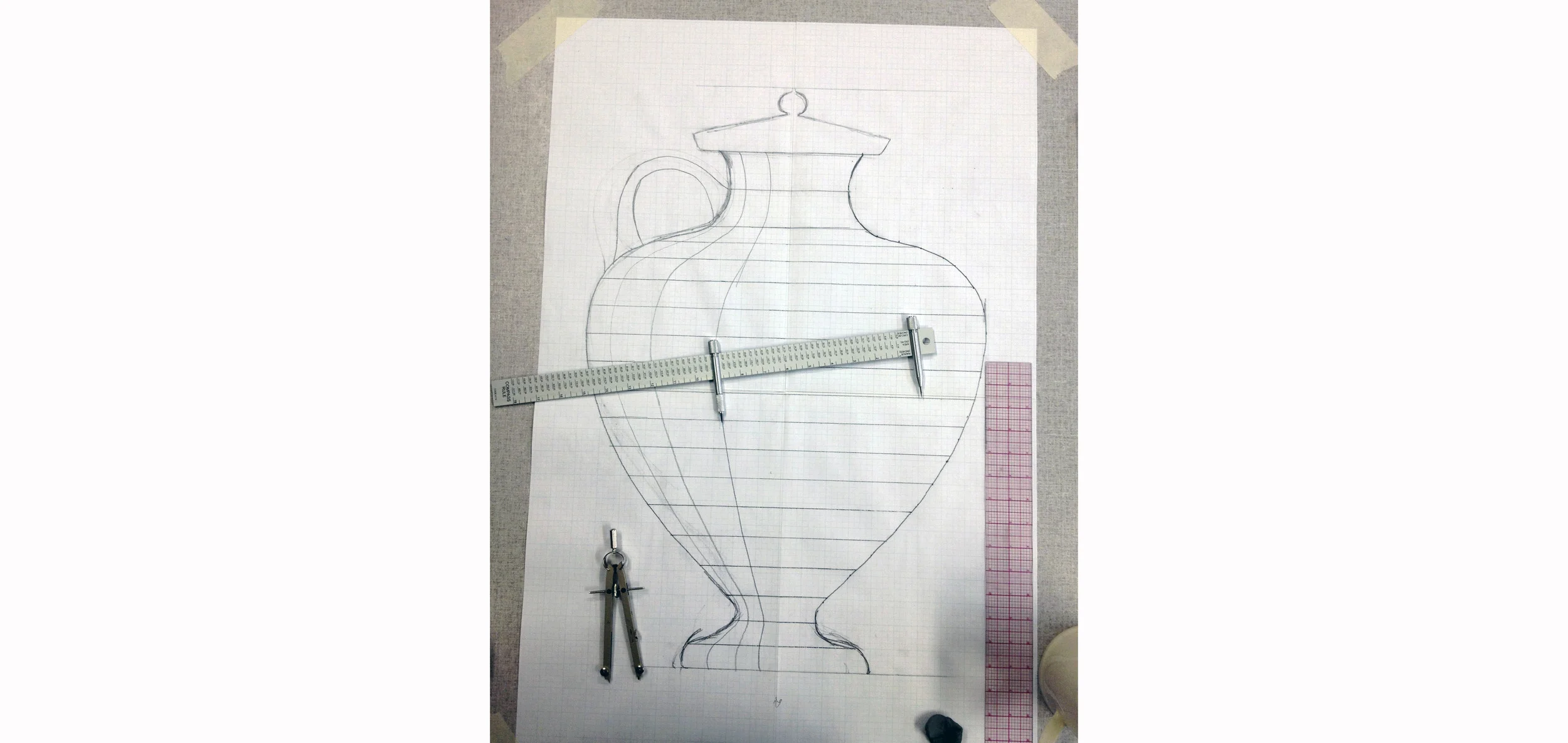 Initial planning sketch of an Amphora