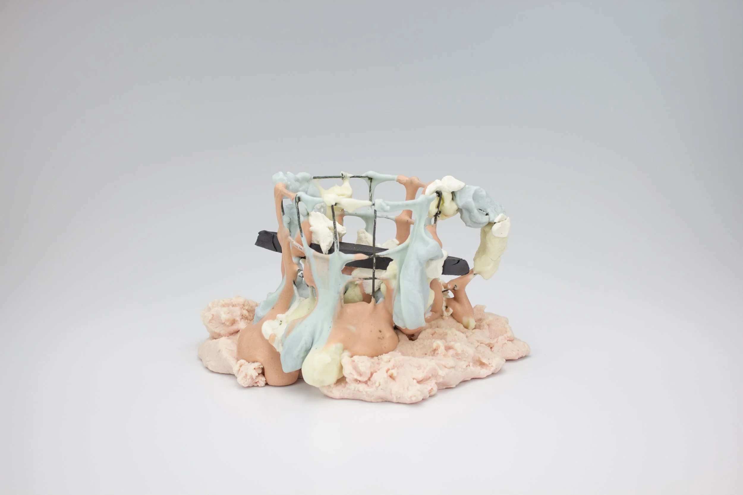  Absurd Mug, 2023, Porcelain, basalt clay, nichrome 