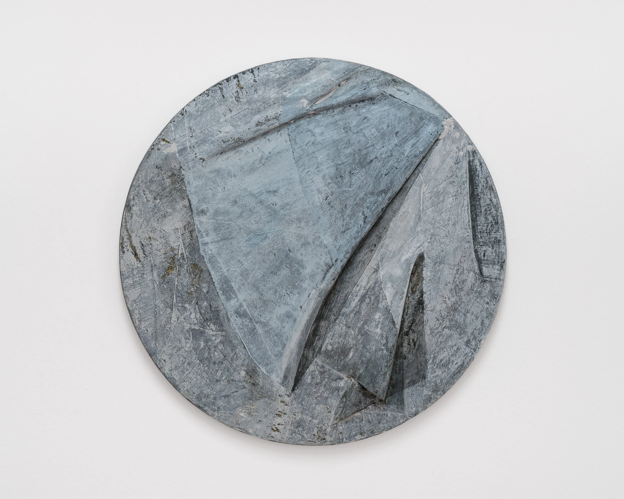 No Horizon (#1), 2024, ink, acrylic, graphite, colored pencil, and papier-mâché on panel, 23 inches diameter