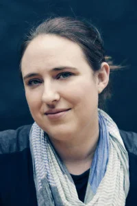 Amie-new-headshot-200x300.jpg