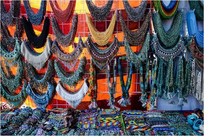 Ok, so, mass produced beaded necklaces...but perdy nonetheless.