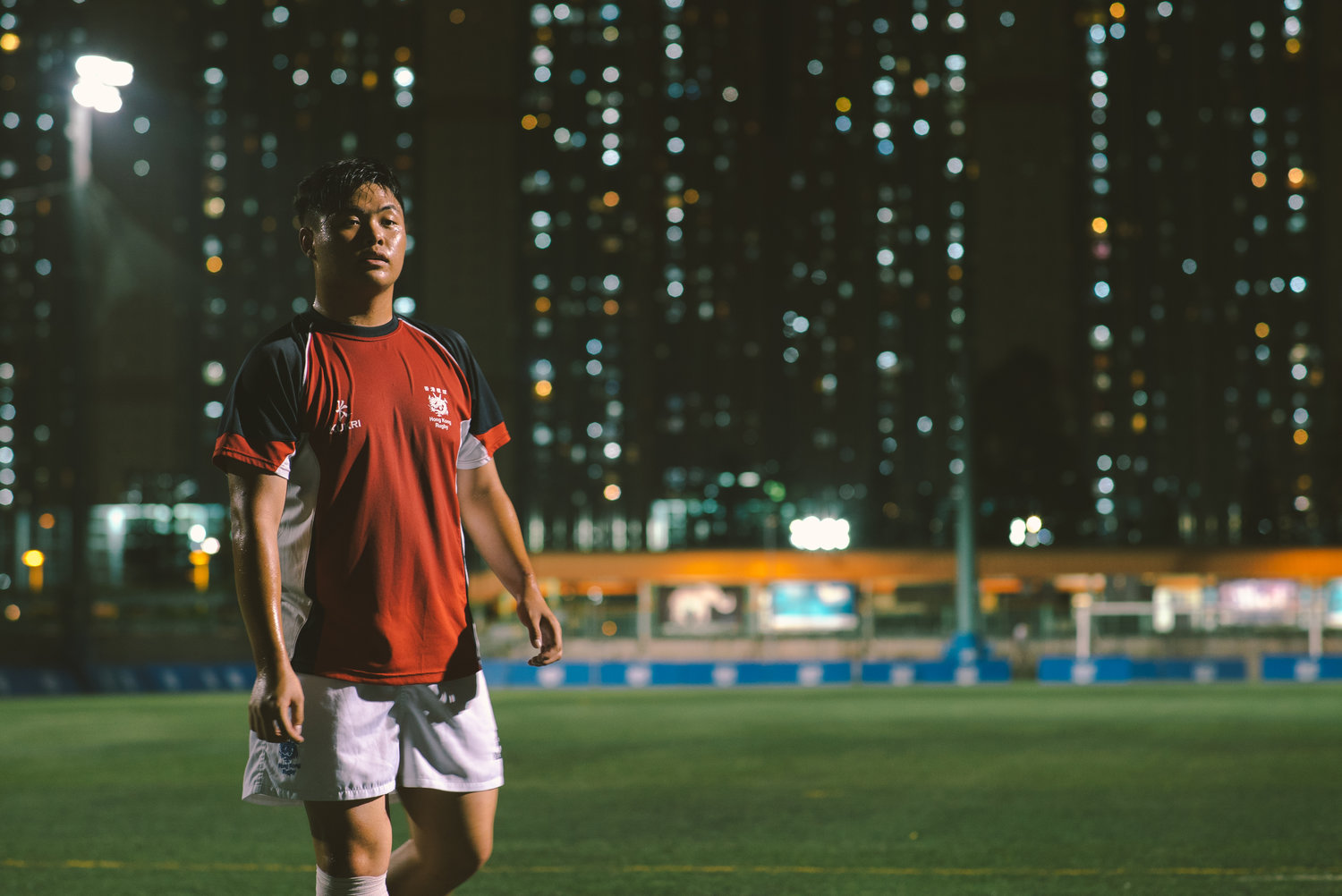 From in between the skyscrapers of Hong Kong – Rugby Alpha. Picture by Li Wai Nap.