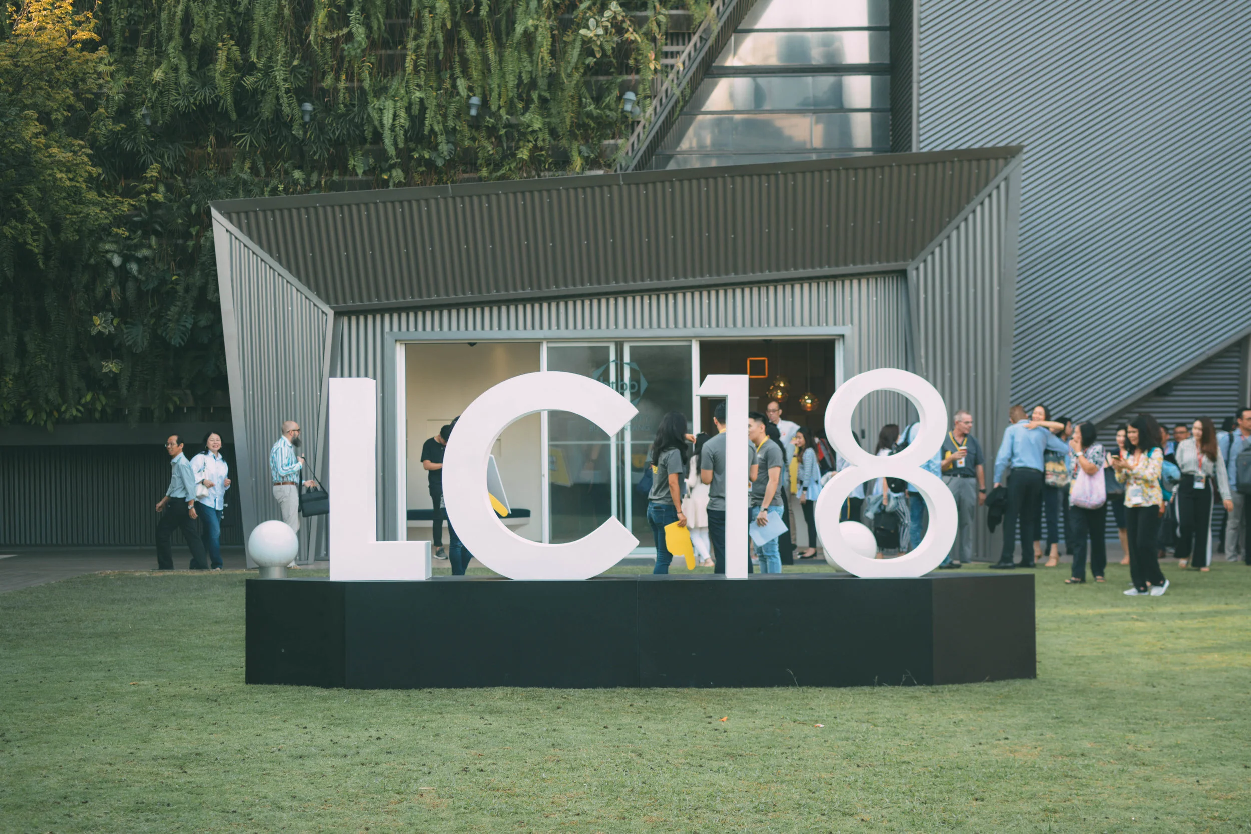 LC18_DAY1_lawn1.jpg