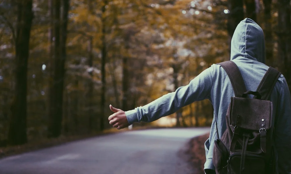 hitchhiker-691581.jpg
