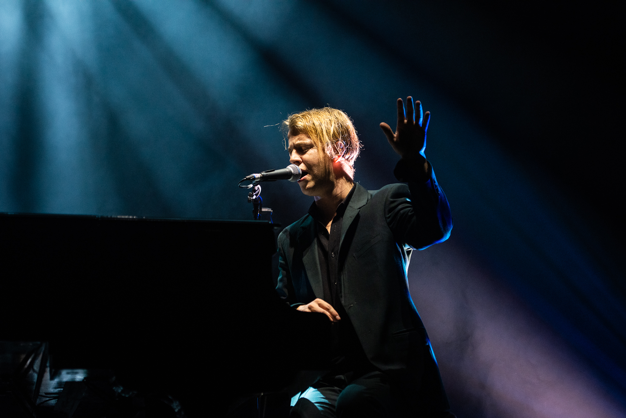 Tom.Odell-OB-3951.jpg