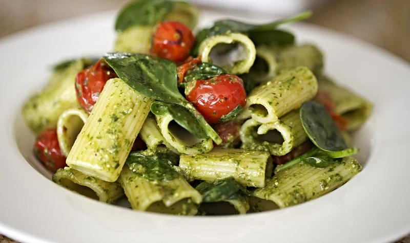 Rigatoni with Pesto
