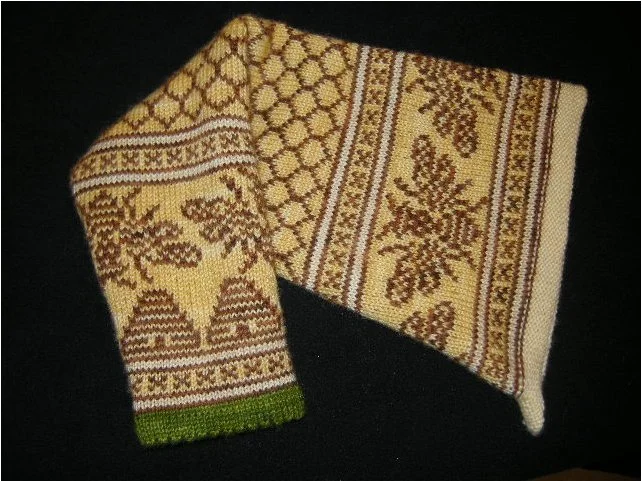 Queen Sleeves Part Deux 9.jpg