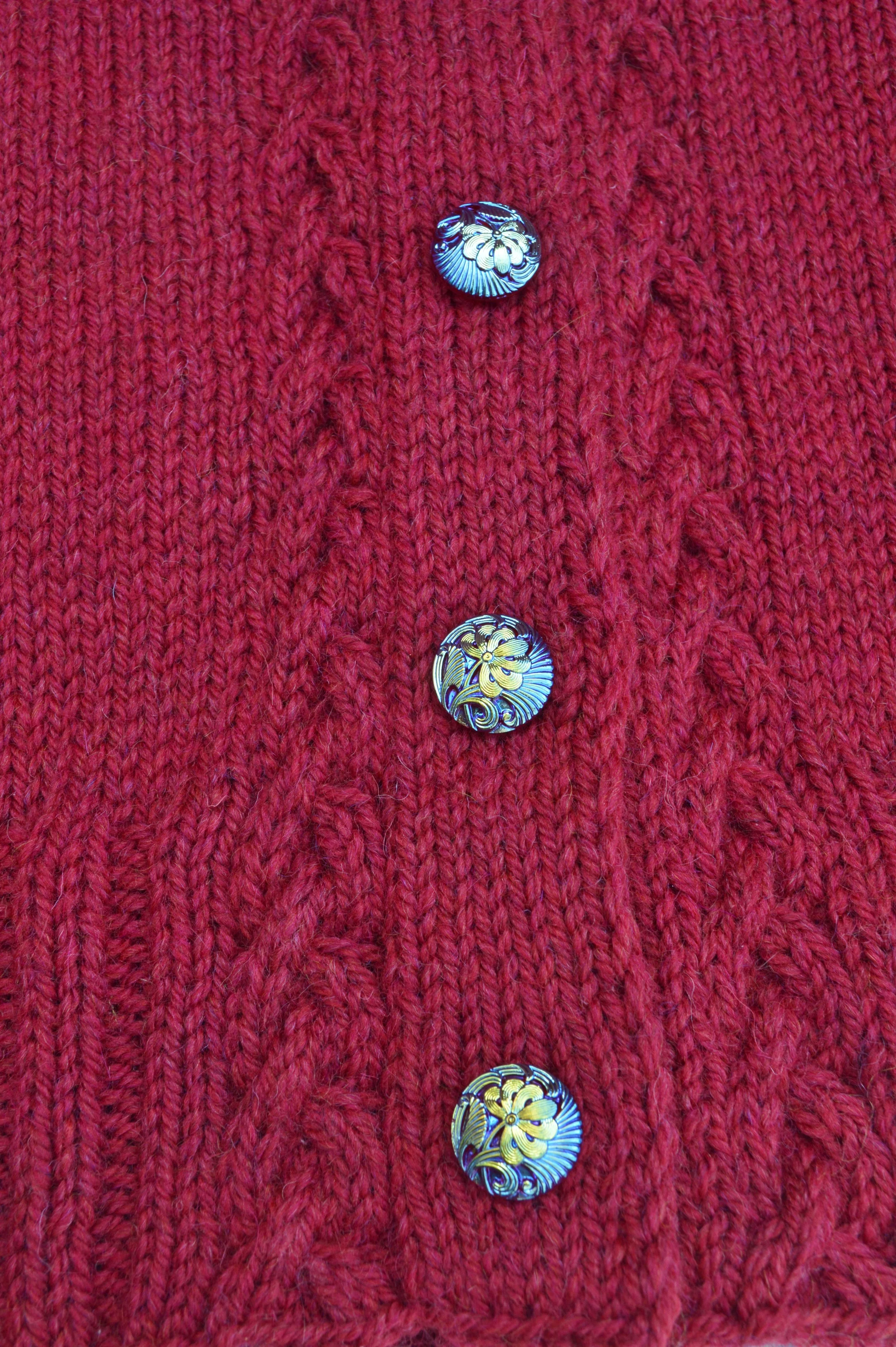 These are completely gorgeous. They actually read blue and gold against red.