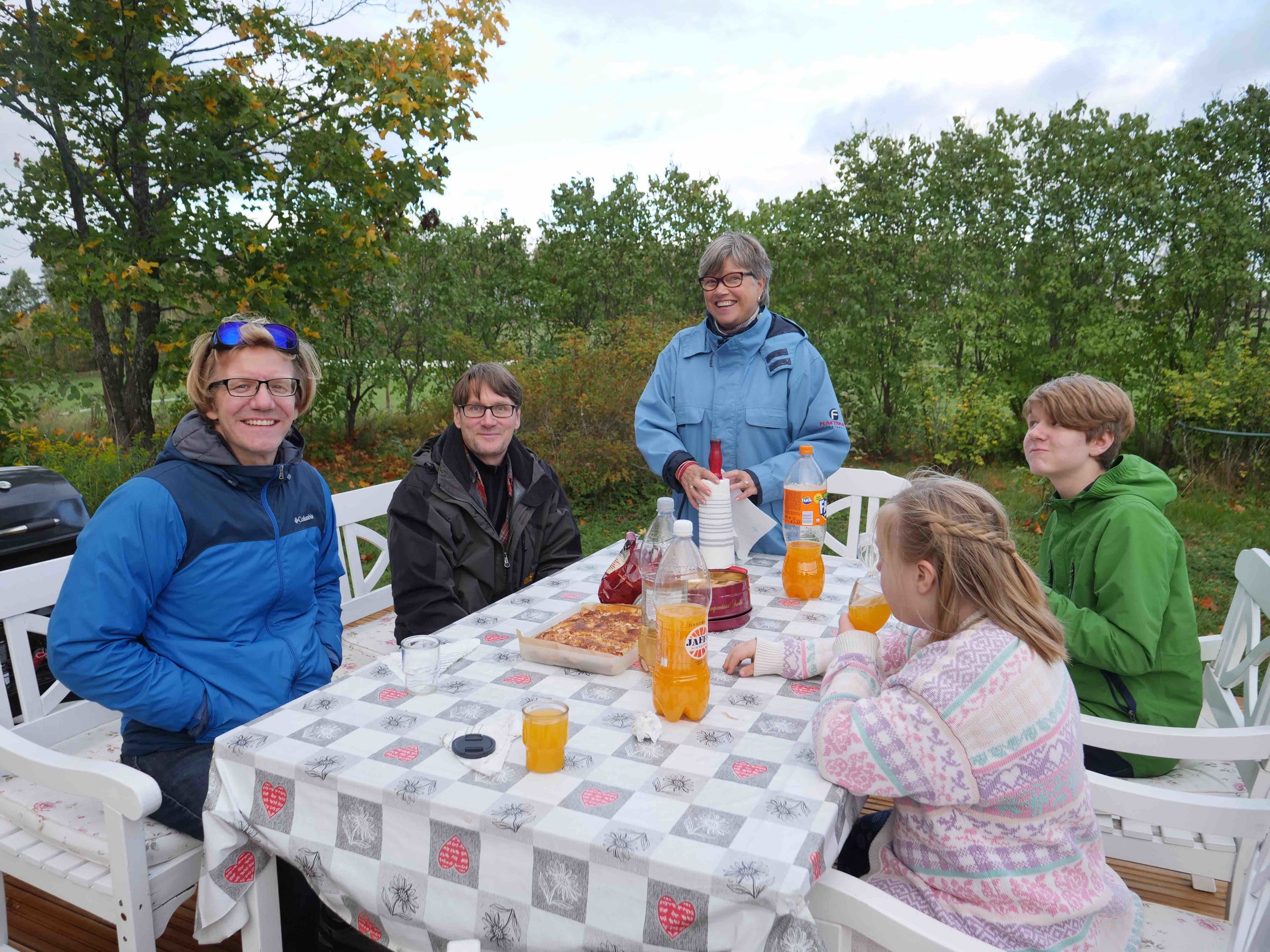  A brisk Finnish picnic courtesy of Aki and Tarja. 