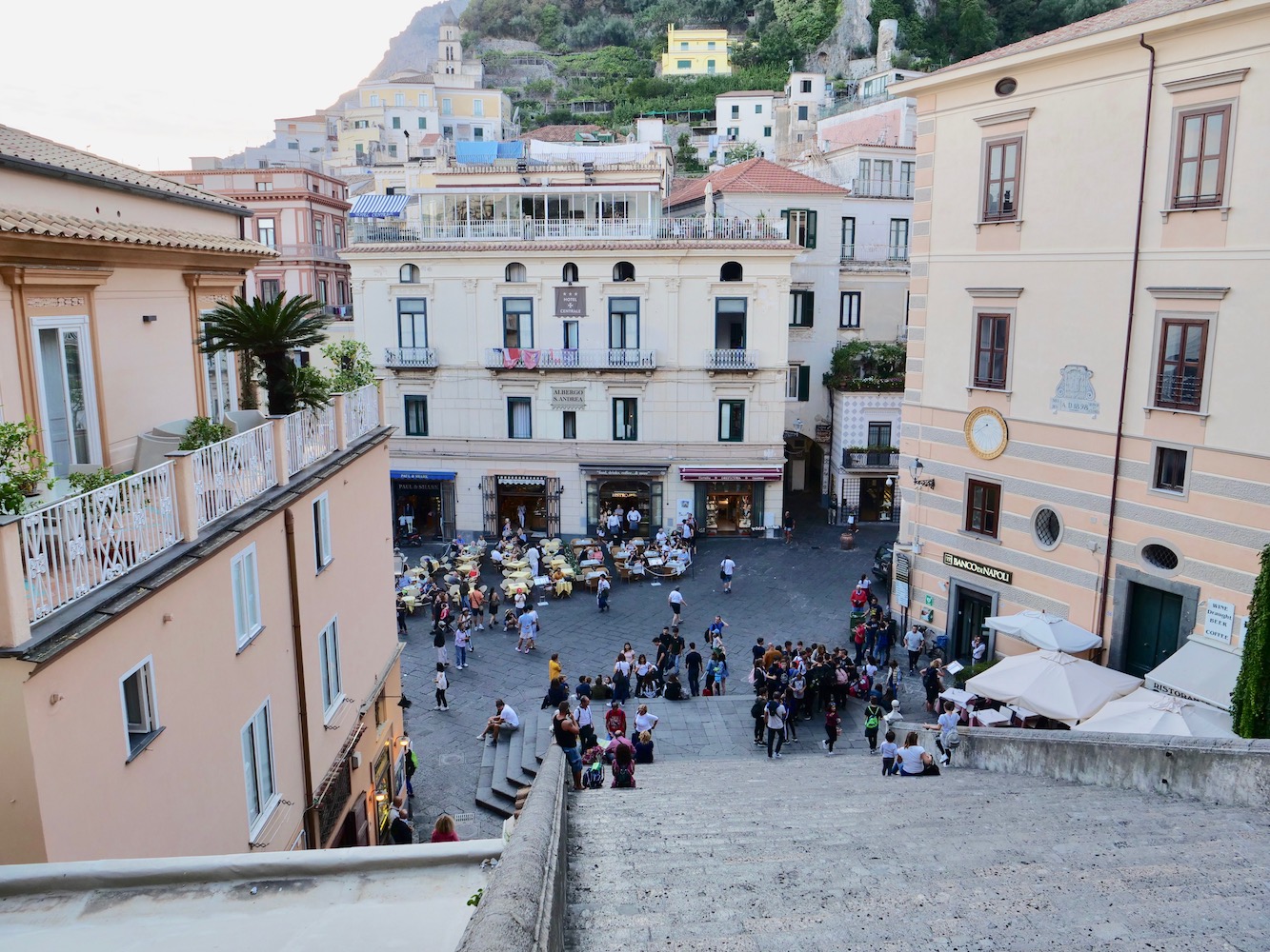  The town square in Amalfi. 