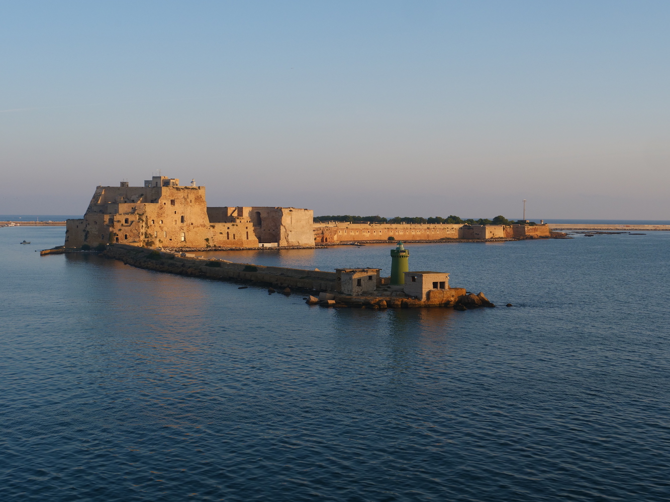  The old fort marking the entrance to Brindisi. 