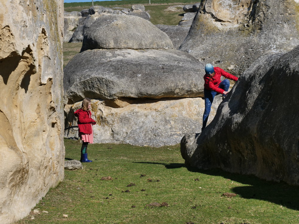 Bouldering in Elephant Rocks