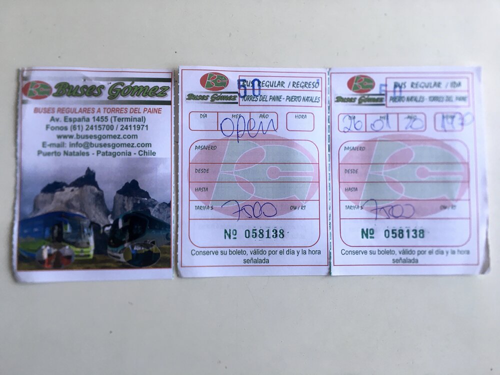 Bus tickets from Natales to the park