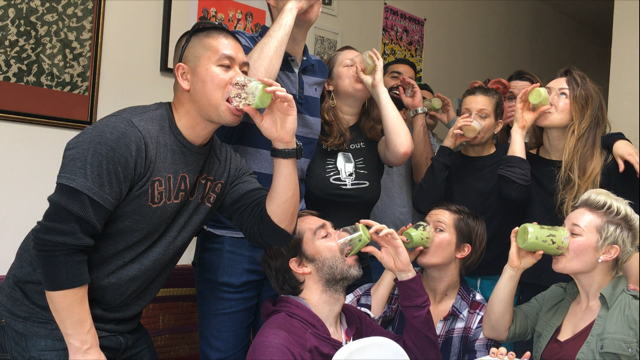 My 3 Best Tips to Balance a Healthy Lifestyle and a Social Life