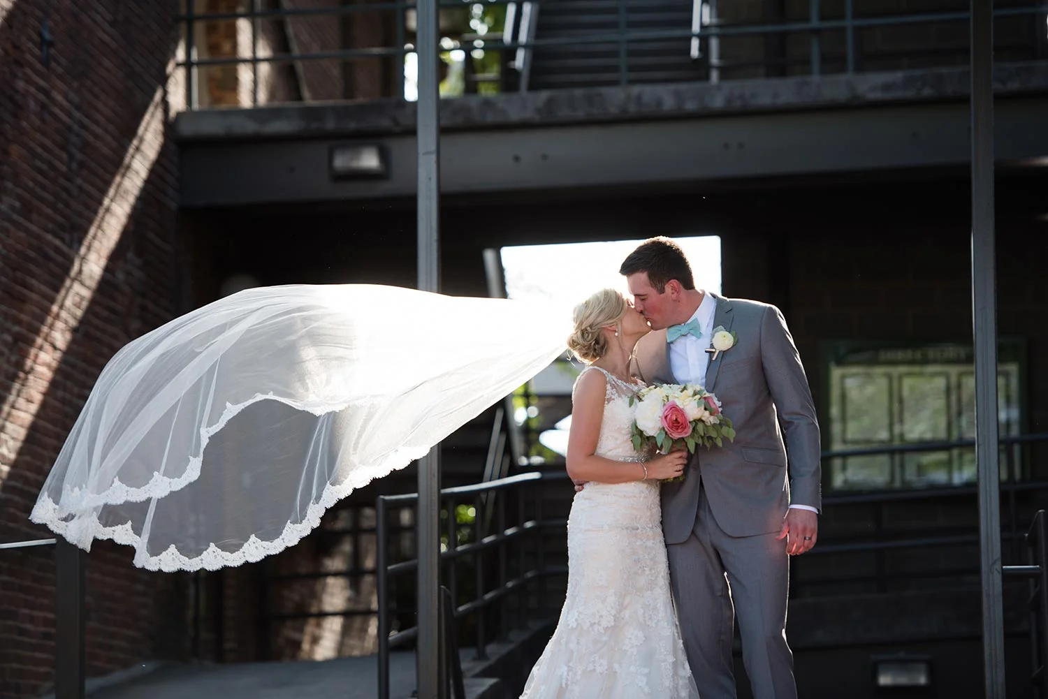 Brickyard-Marietta-Wedding-Floral-Design-03.jpg