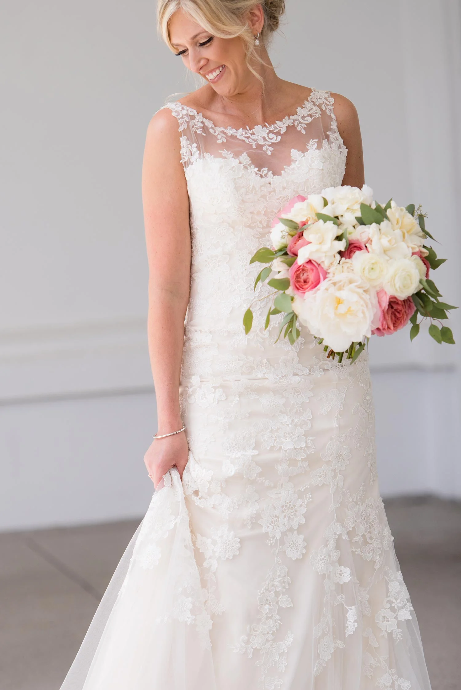 Hilton-Atlanta-Marietta-Hotel-Wedding-Floral-Design-02.jpg