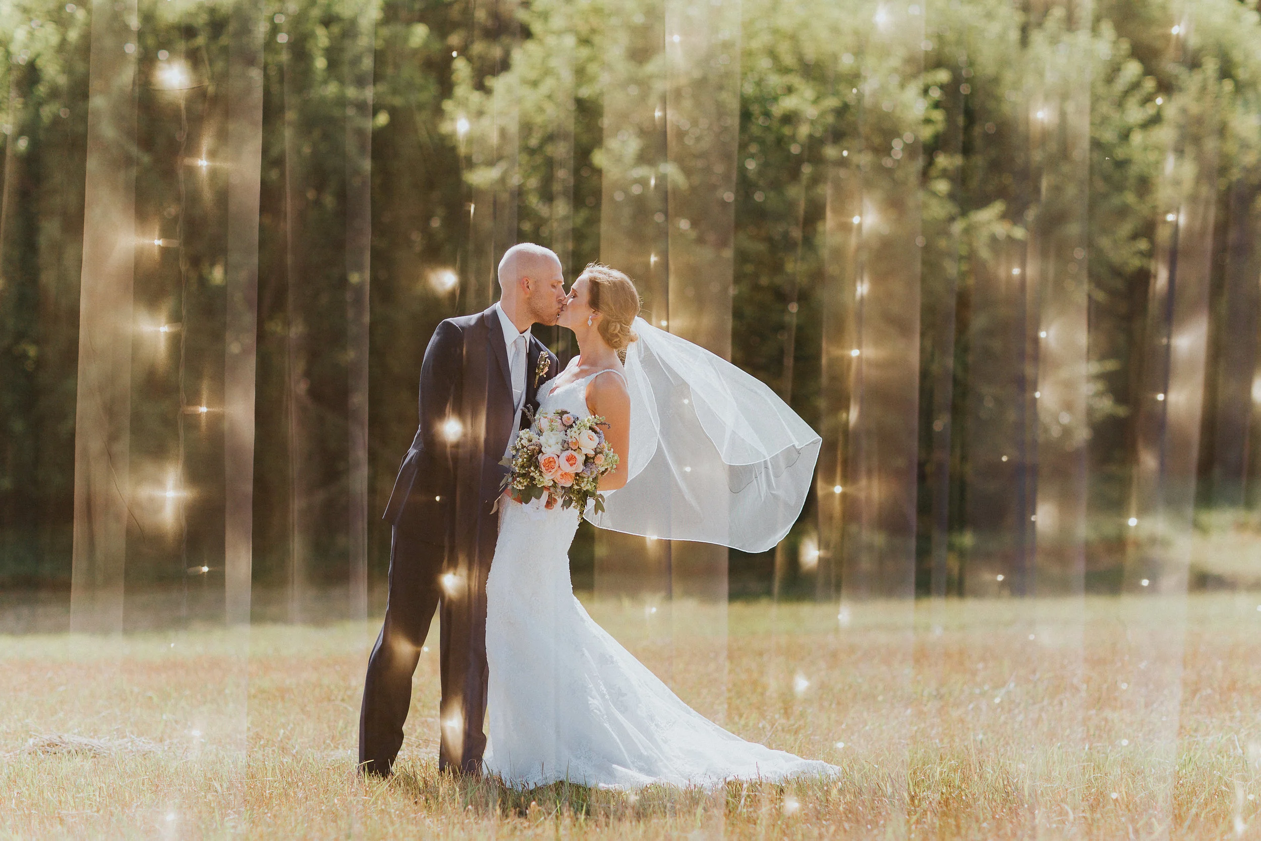 Moment beautifully captured by Hannah Verene Photography.