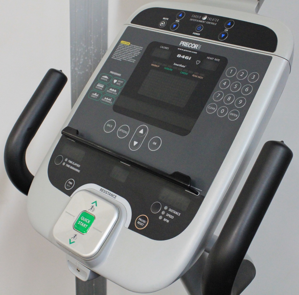 precor-846i-recumbent-experience-series-exercise-bike-refurbished-remanufactured-5.gif