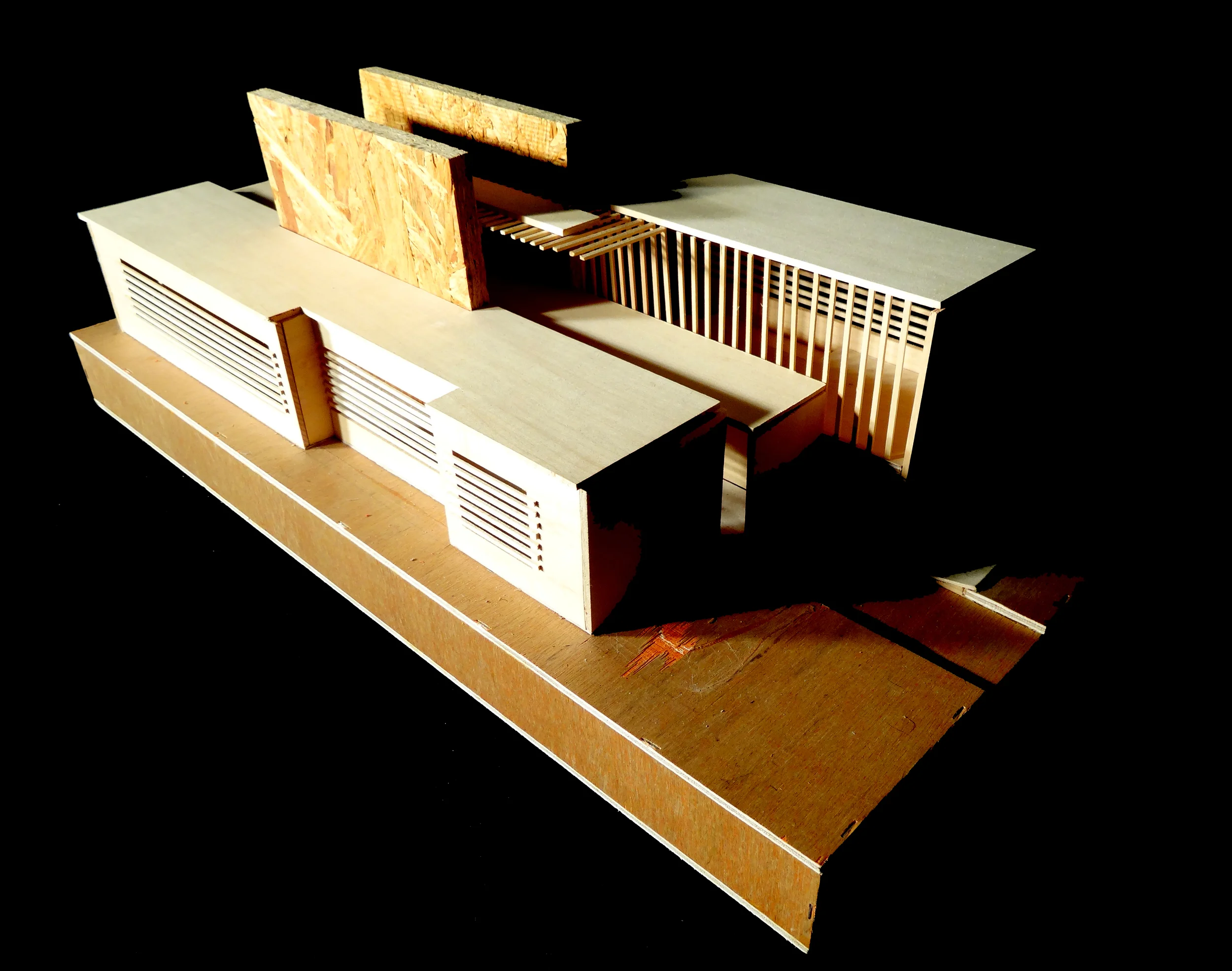  The resulting architecture builds upon the metaphors discovered in the creation of the artifact to produce a sensitively curated healing environment.&nbsp; 