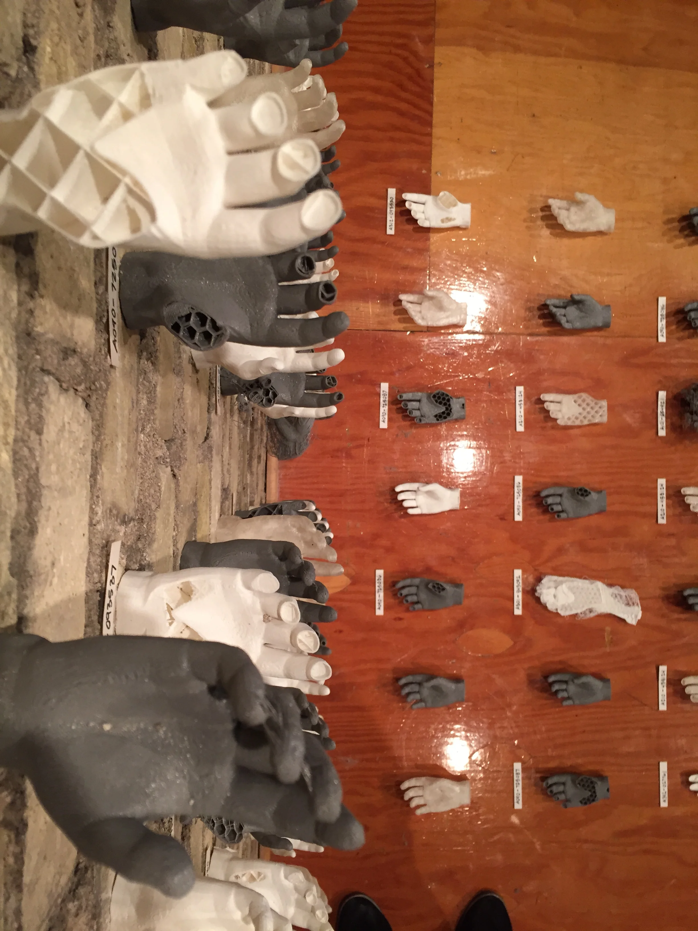  The analytical ordering of these hands through cuts and classifications is an ironic play on the rationalized, efficient means of production that my architecture is trying to avoid.By contrast, this investigation is not interested in functionality, 