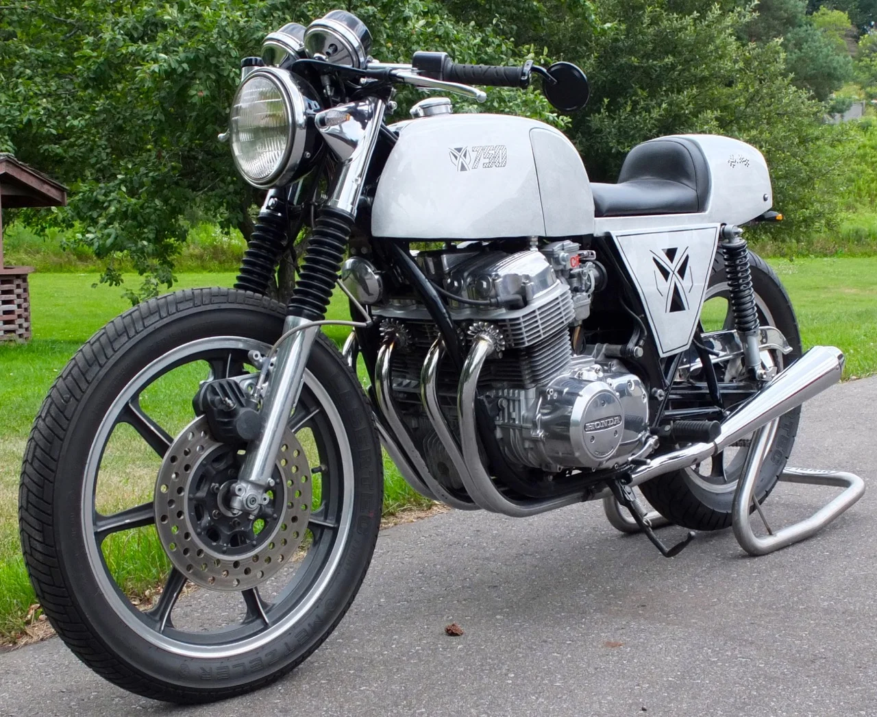Rez Bikes CR1 (Honda CB 750)
