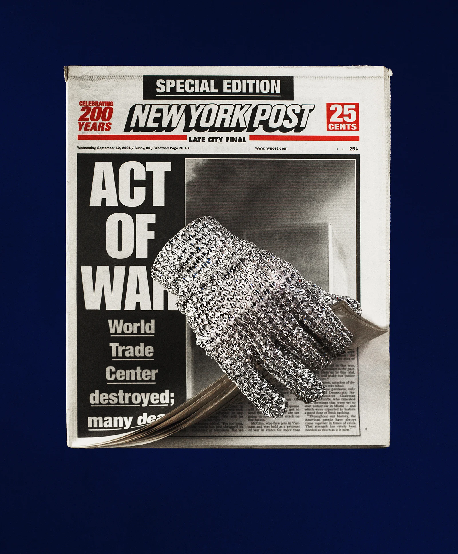 MichaelJackson_Glove.jpg