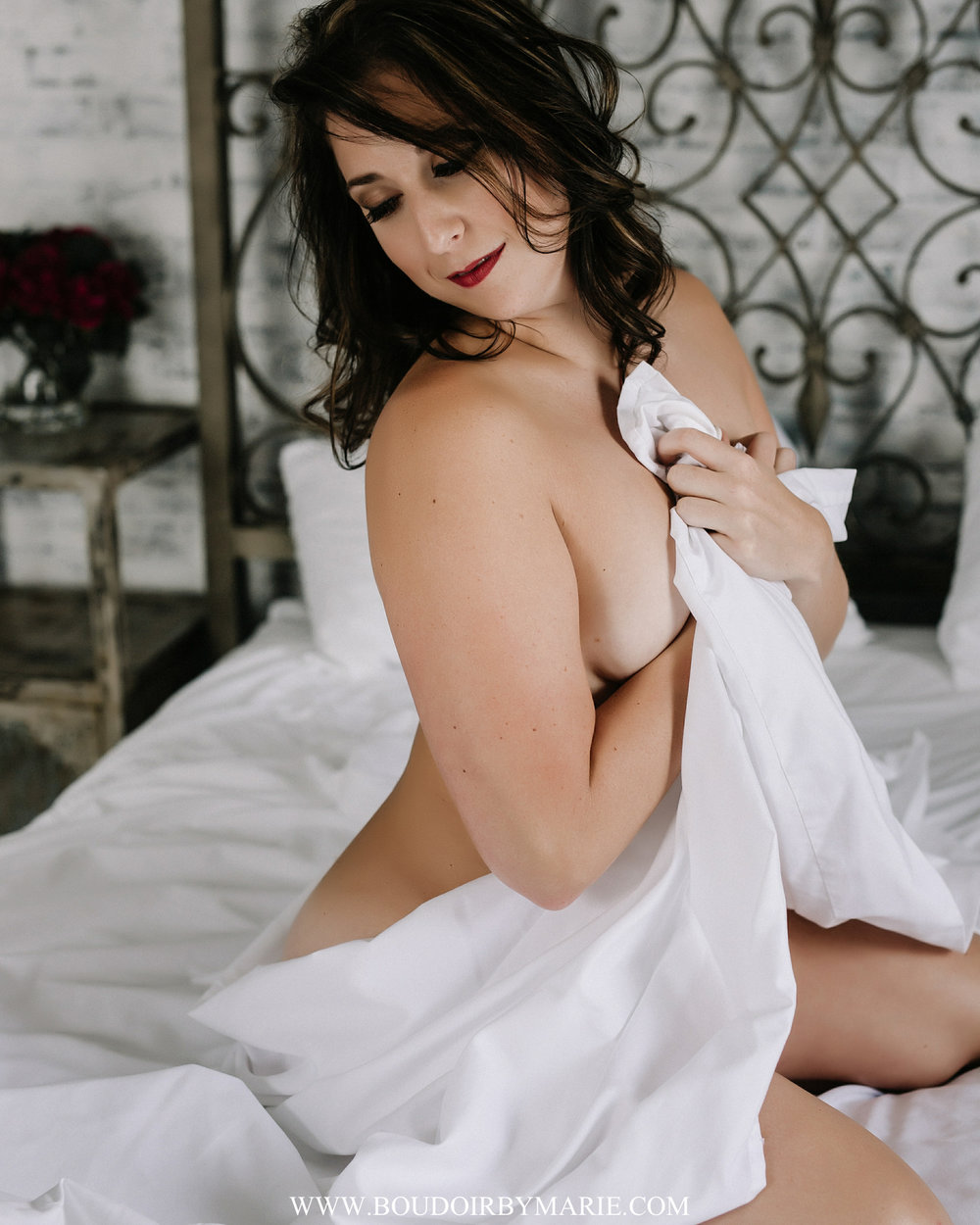 MissH-BoudoirbyMarie-2019-43.jpg