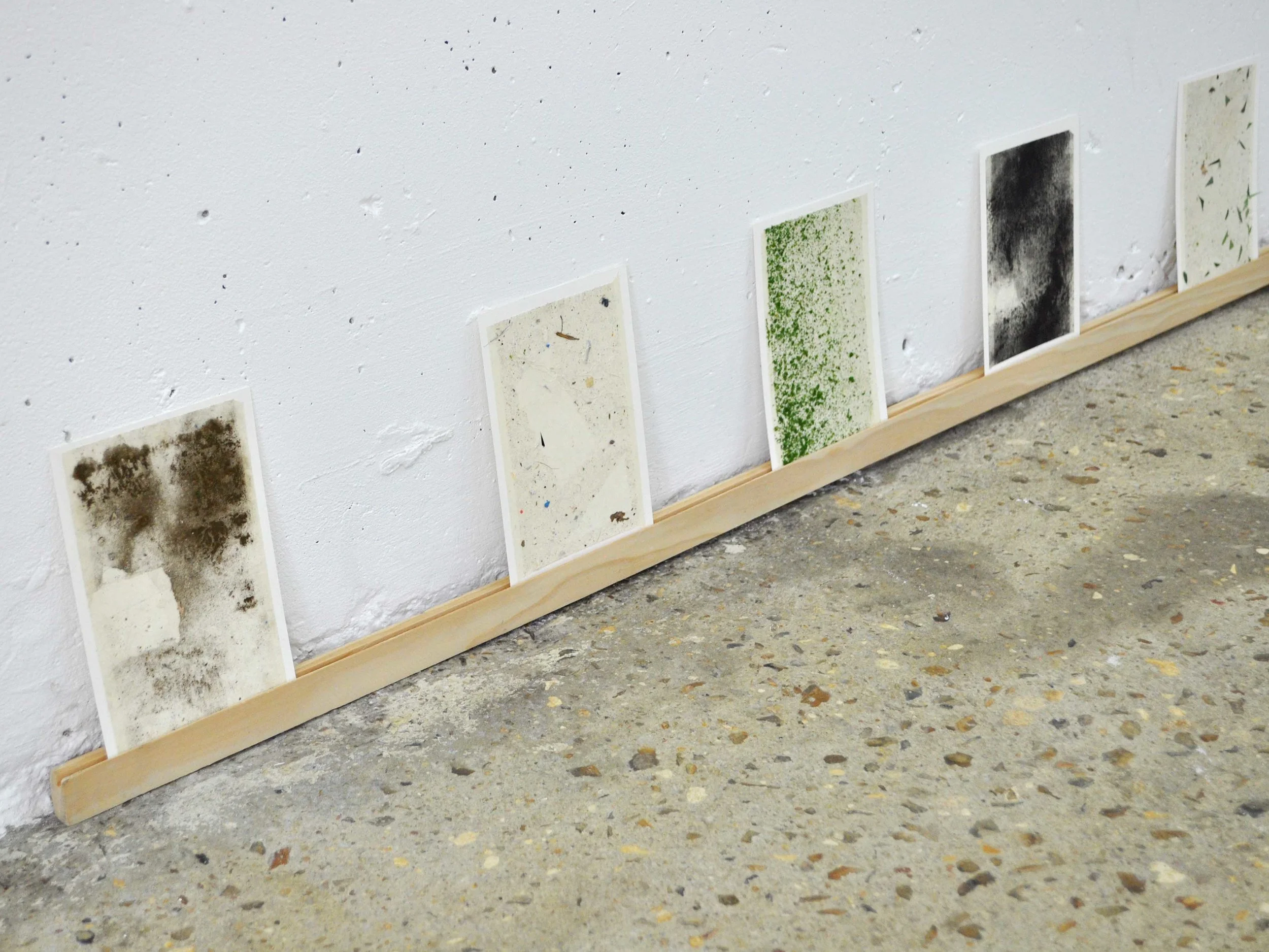 Dust Paintings , 2017 dust on adhesive, mounted on paper 16 x 11 cm each exhibition view, Room without a view , Arnaud Deschin Galerie, 2017