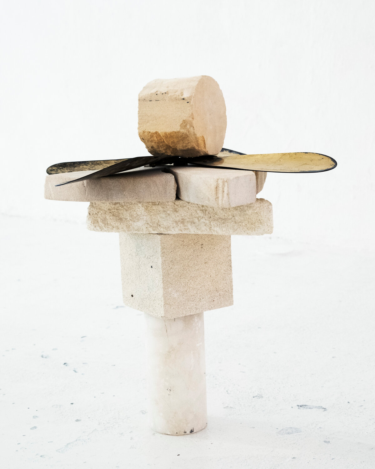   Java Green Eye , 2019   Alabaster, Saint Maximin limestone, Fontvieille limestone, brass fan, Java stone, gouache 43 x 40 x 40 cm | 17 x 15 3/4 x 15 3/4 in   photo Jean Marques  