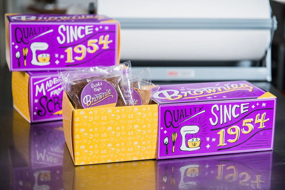 BethsCafe_Branding_Brownie_Packaging_Box_Logo_Seattle_2.jpg