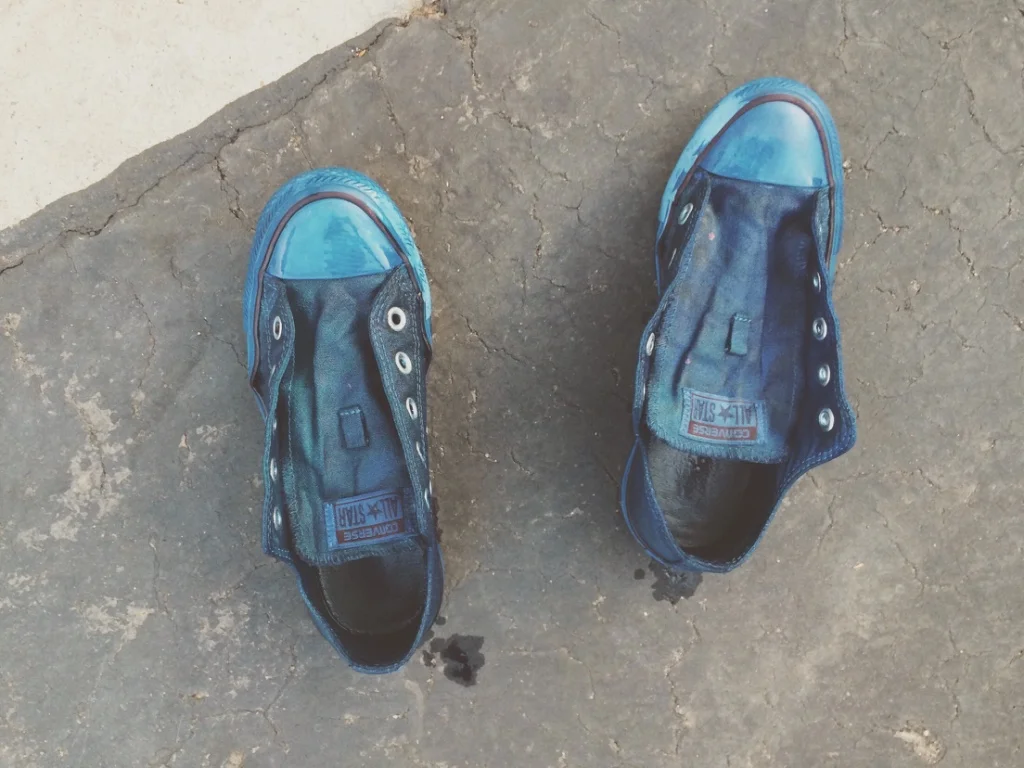 indigo overdyed converse