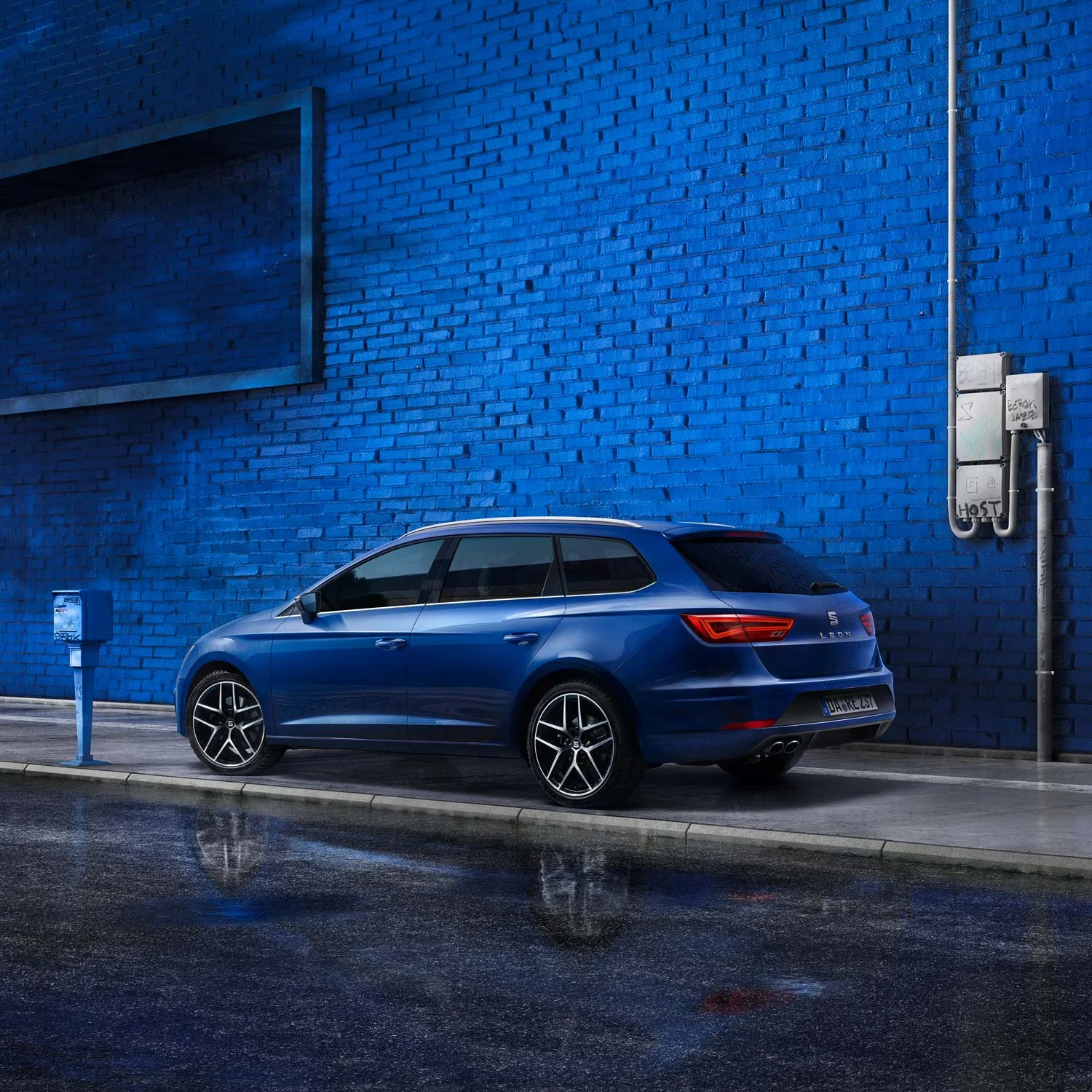 seat_leon_web_cover.jpg