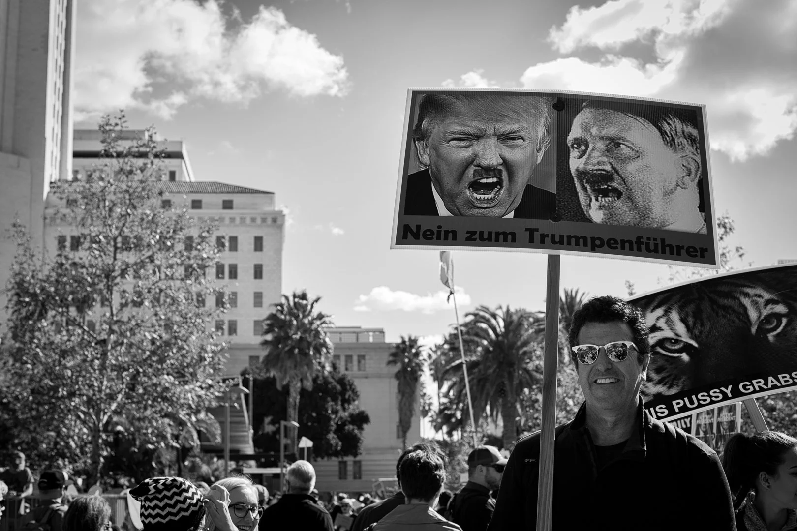 Lorene Cayabo_WomensMarch--4.jpg
