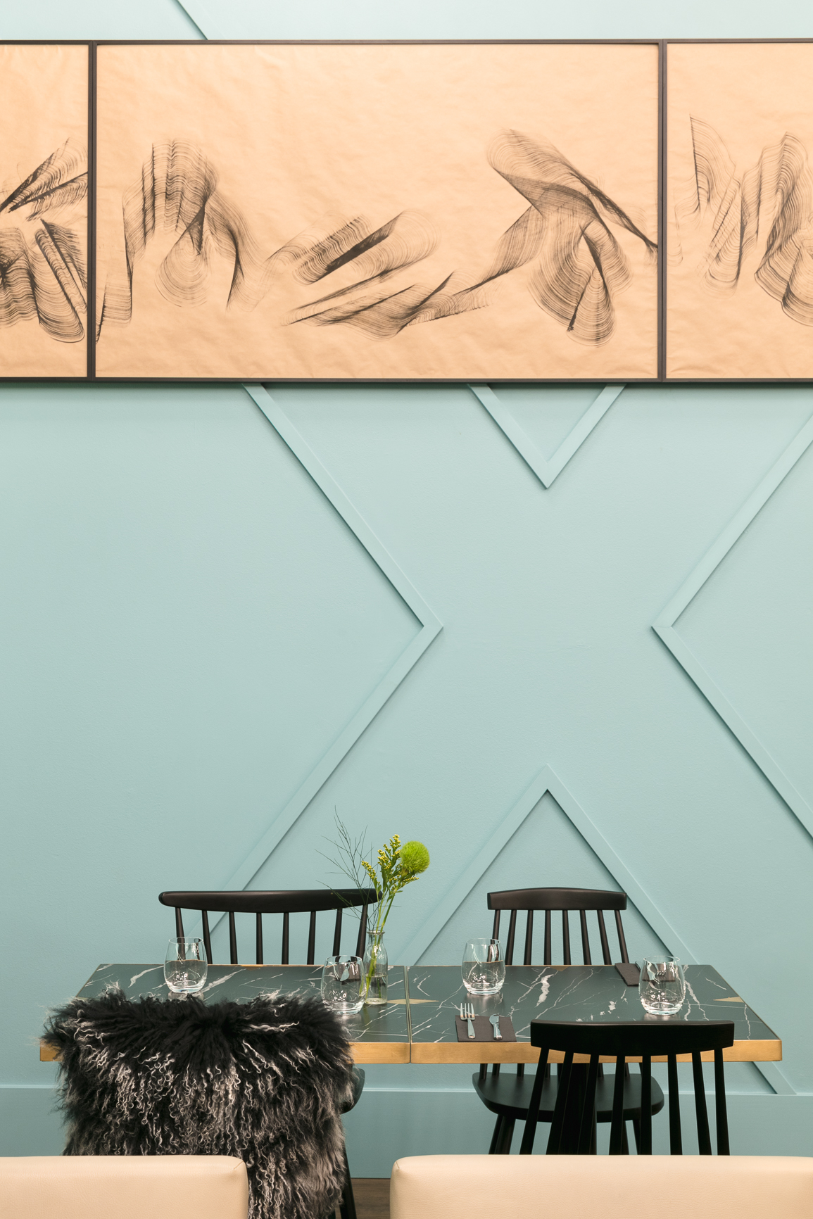 MaterialCreative©MichelleWeir-NaumiHotel-RESTAURANT-72dpi-004.jpg