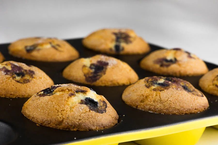 Perfect muffins with perfect muffin tops.
