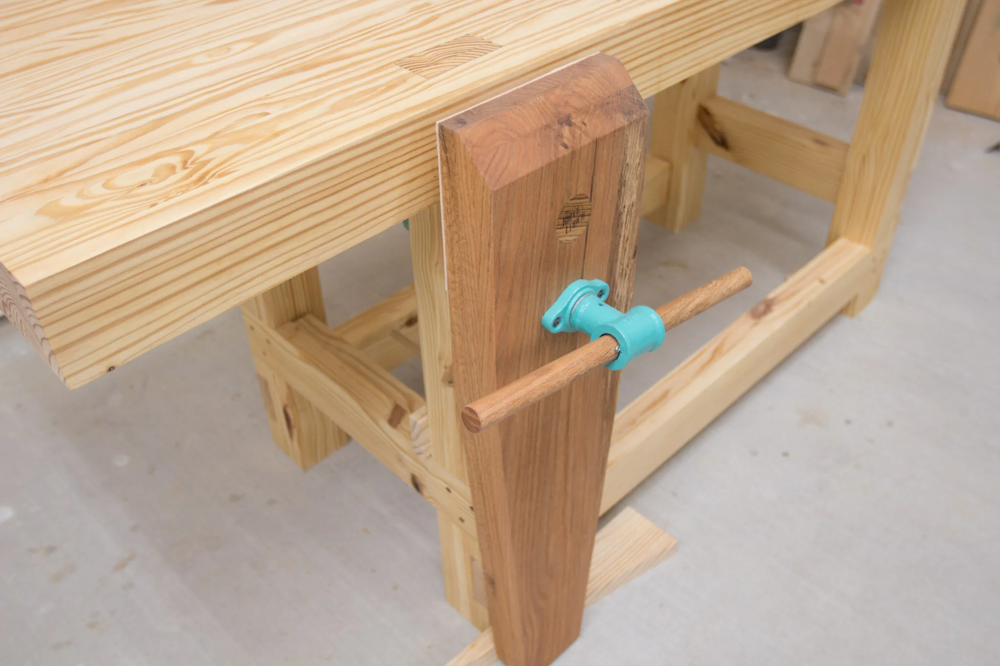 leg vise Retouched-3-2.jpg