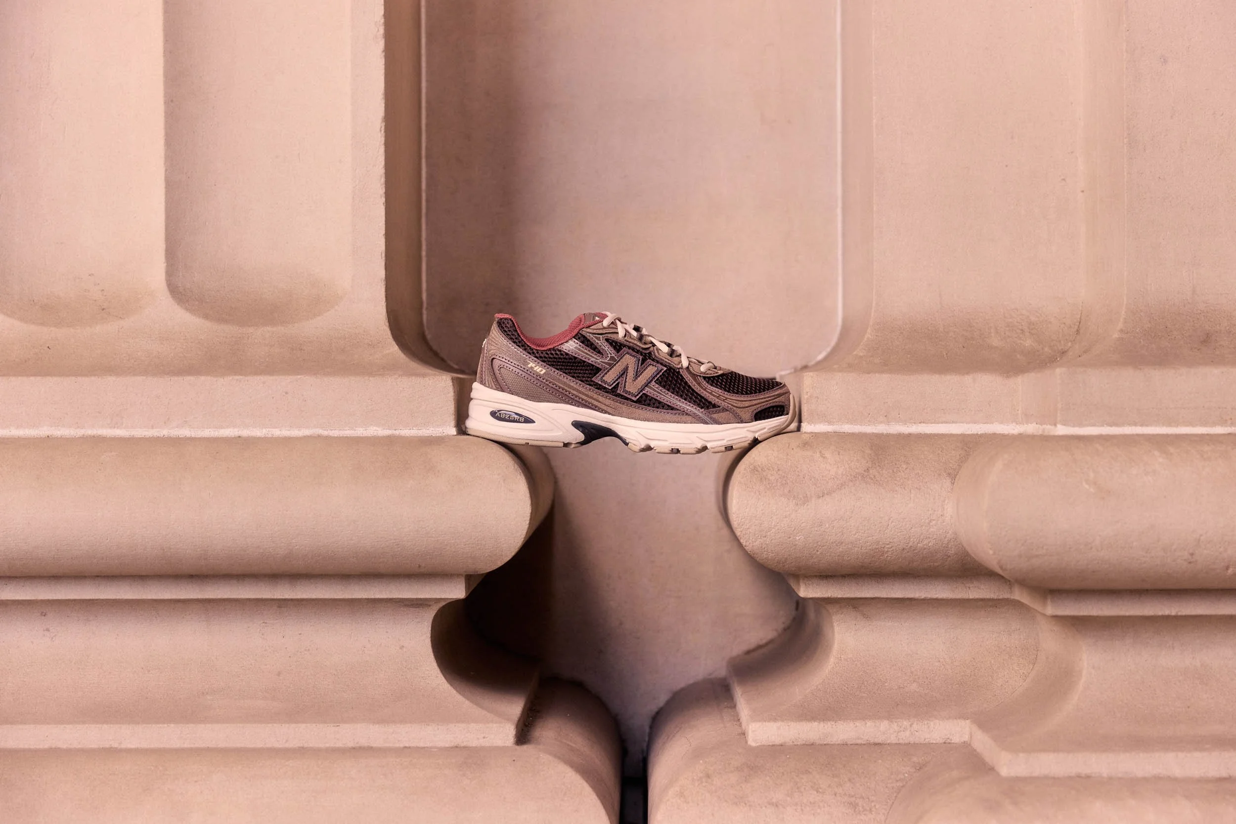 HYPEDC_HER_OFF-FOOTS_0039.jpg