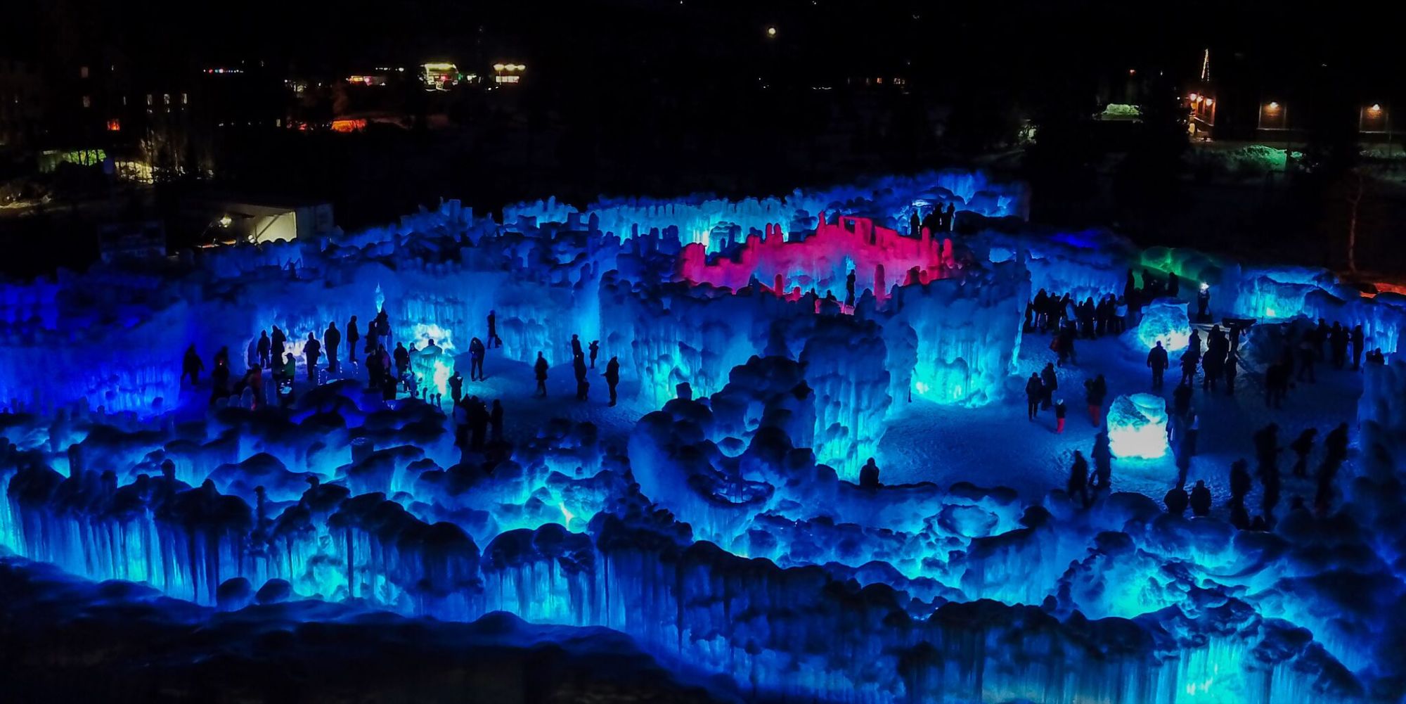 oct-1-18-ice-castle11.jpeg