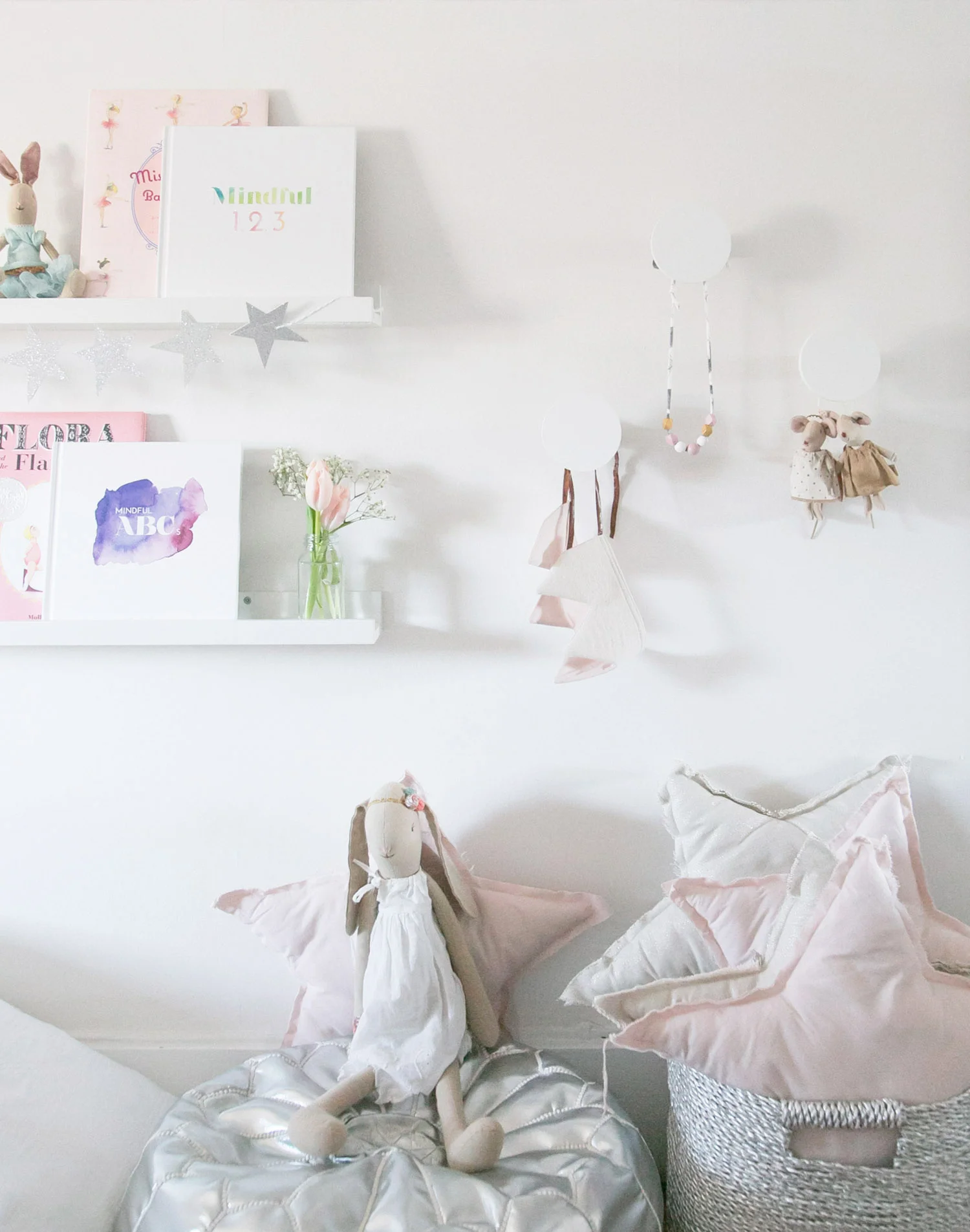 SUPER CUTE HOOKS FOR KIDS! — WINTER DAISY  Melissa Barling, Kids' Interior  Decorator & Lifestyle Blogger