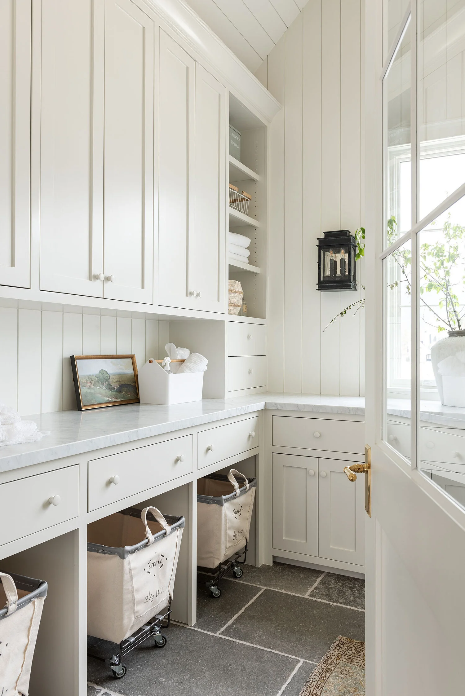 OUR RENTAL HOUSE LAUNDRY ROOM: INSPIRATION & THE PLAN — WINTER DAISY