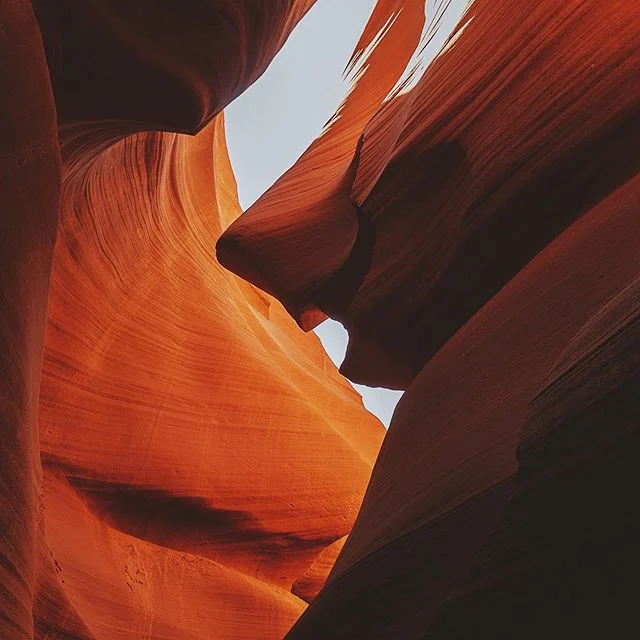 I was organizing my old hard drives and saw this picture I took years ago. Had no idea I had a picture of the famous smiling shark! Antelope Canyon is full of incredible angles #antelopecanyon #arizona #visitarizona