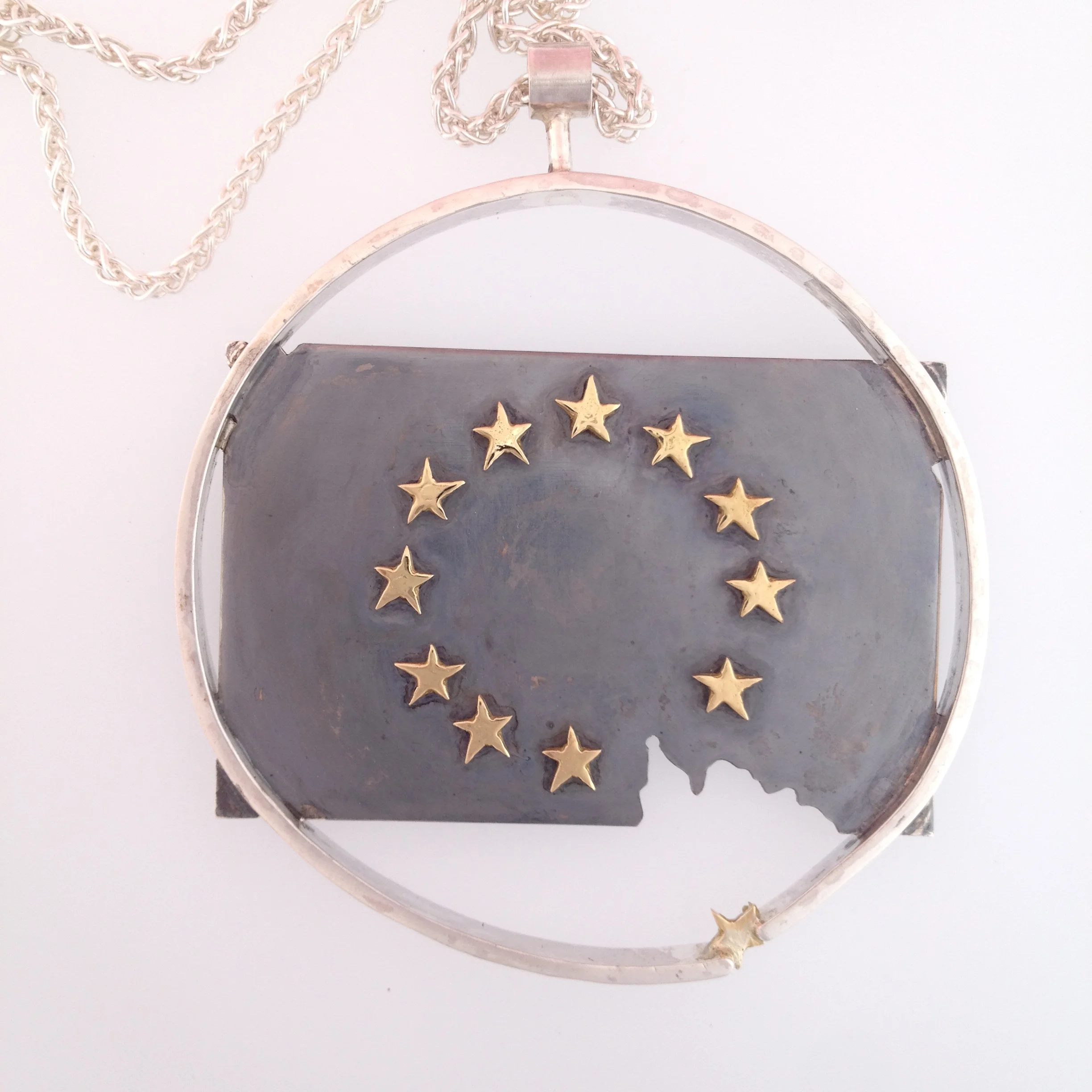 Brexit Pendant