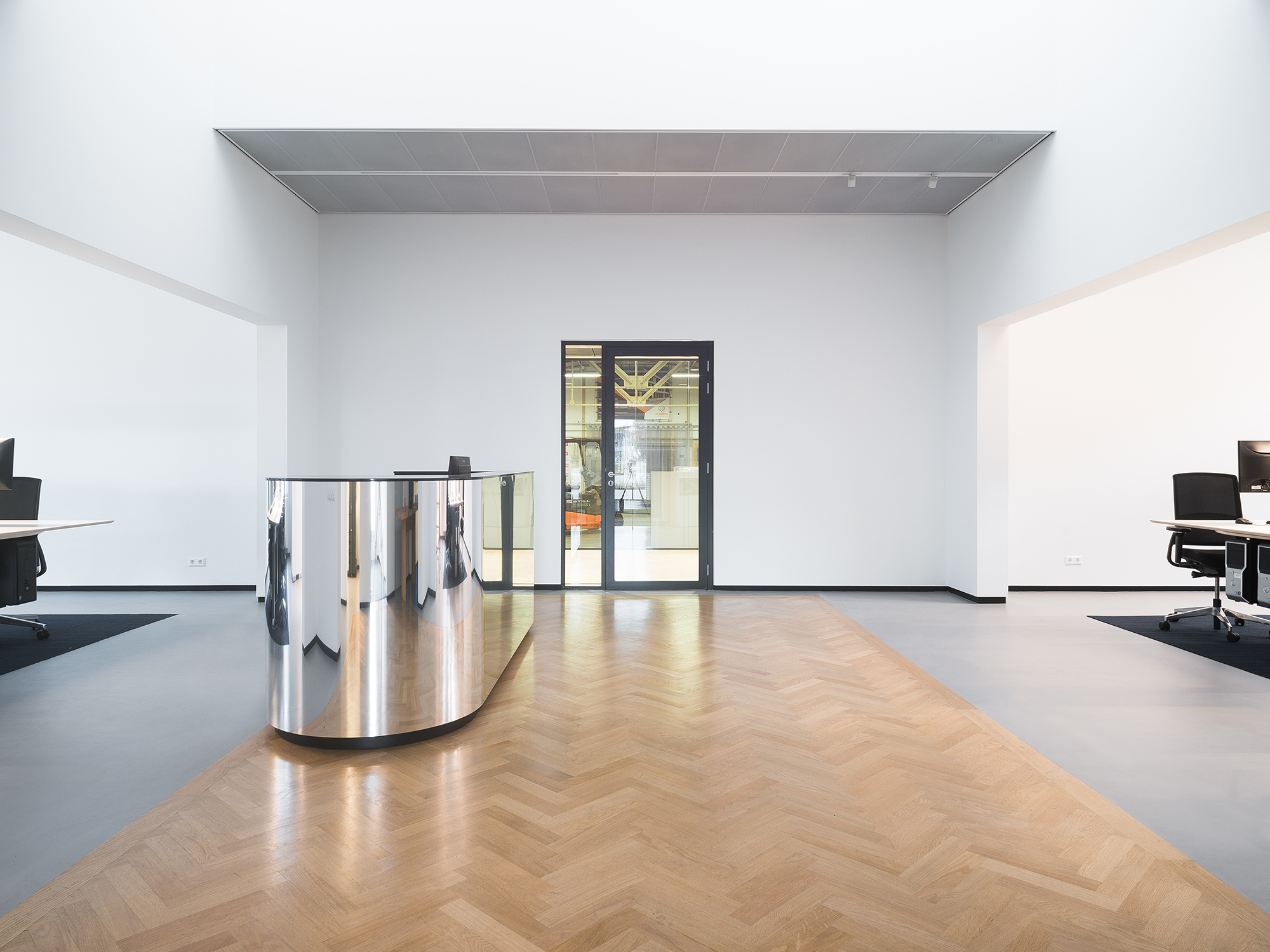 006_Image_Reception.jpg