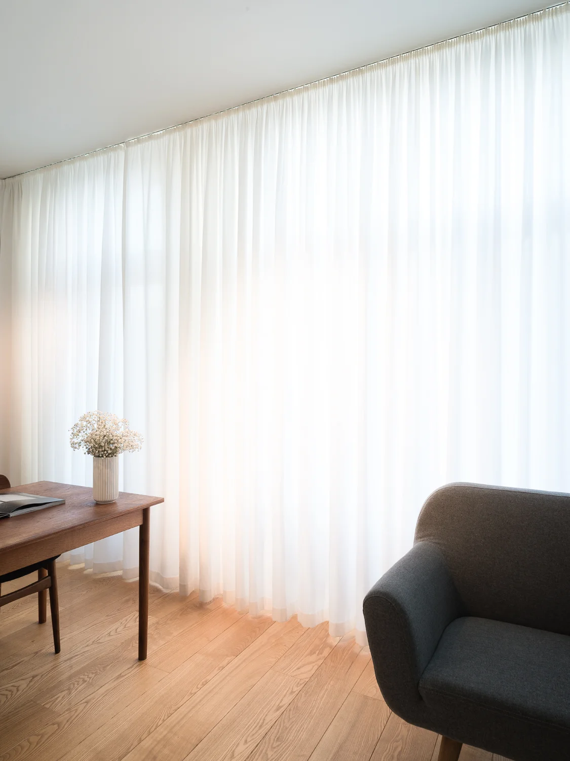005_Image_Curtain.jpg