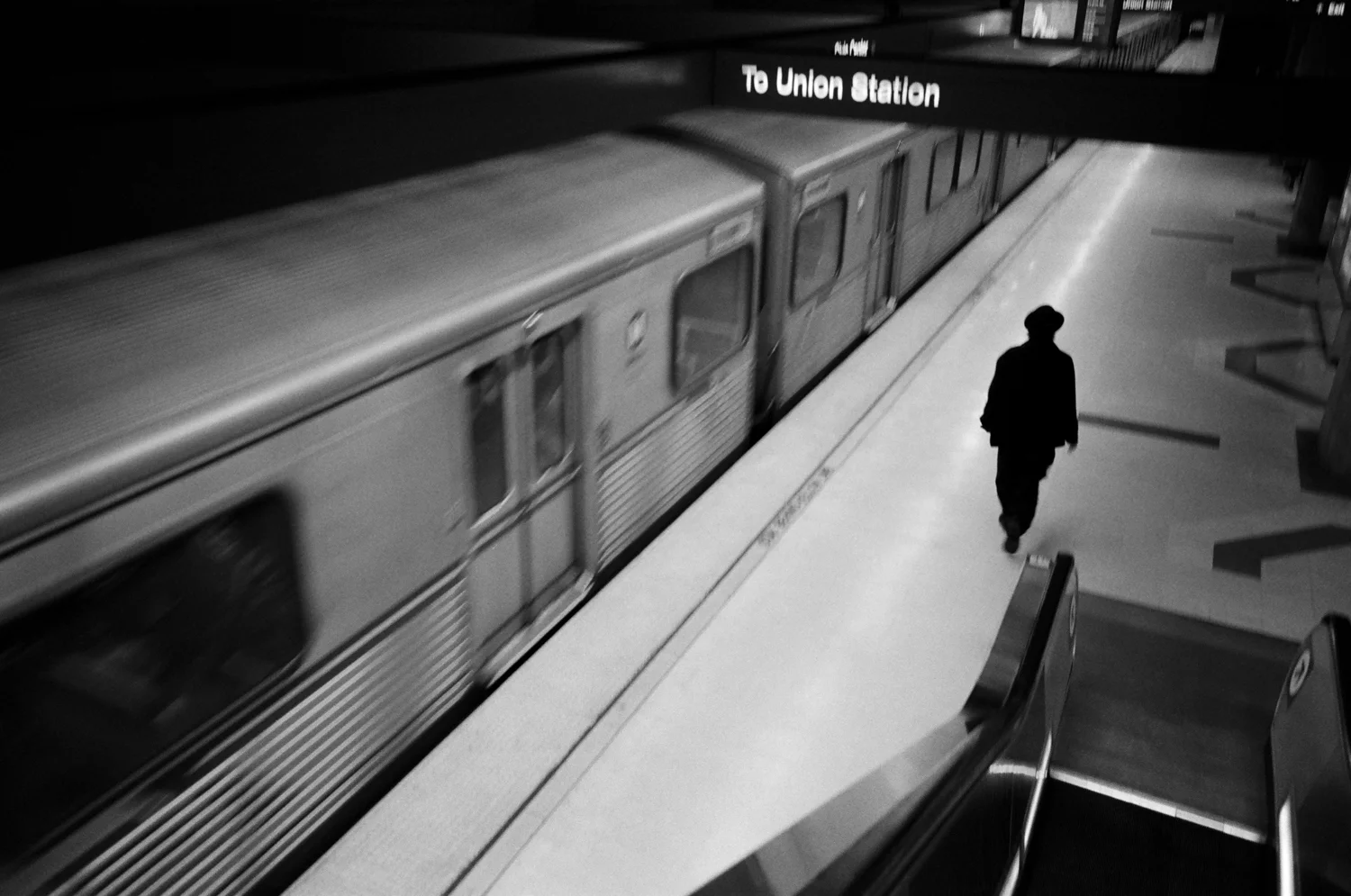 hatsubway.jpg